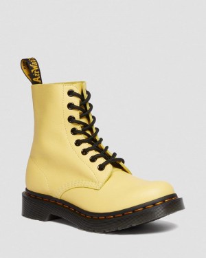 Botas Dr Martens 1460 - Pascal Black Eyelet Encaje Up Boots (Virginia) Limón Amarillo | KX04-X8VO