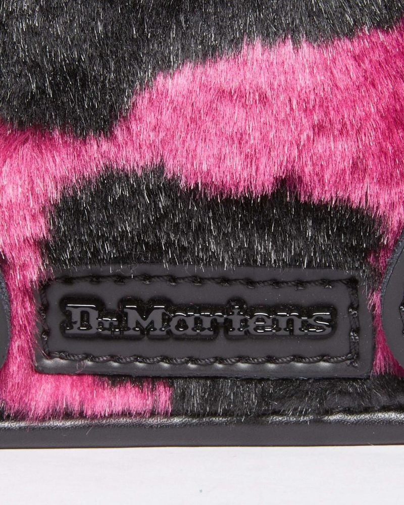 Bolsos y Mochilas Dr Martens 7 Inch Faux Fur Cow Print Crossbody Bag (Cow Print + Kiev) THRIFT PINK+BLACK | JV07-V7IG