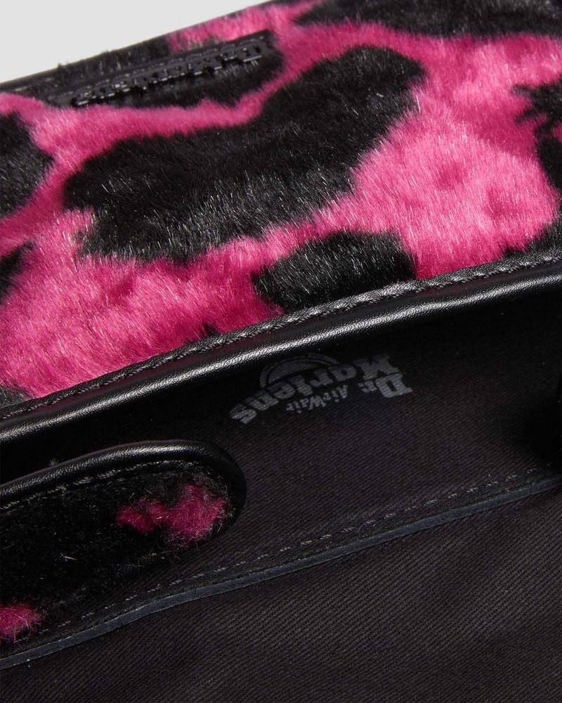 Bolsos y Mochilas Dr Martens 7 Inch Faux Fur Cow Print Crossbody Bag (Cow Print + Kiev) THRIFT PINK+BLACK | JV07-V7IG