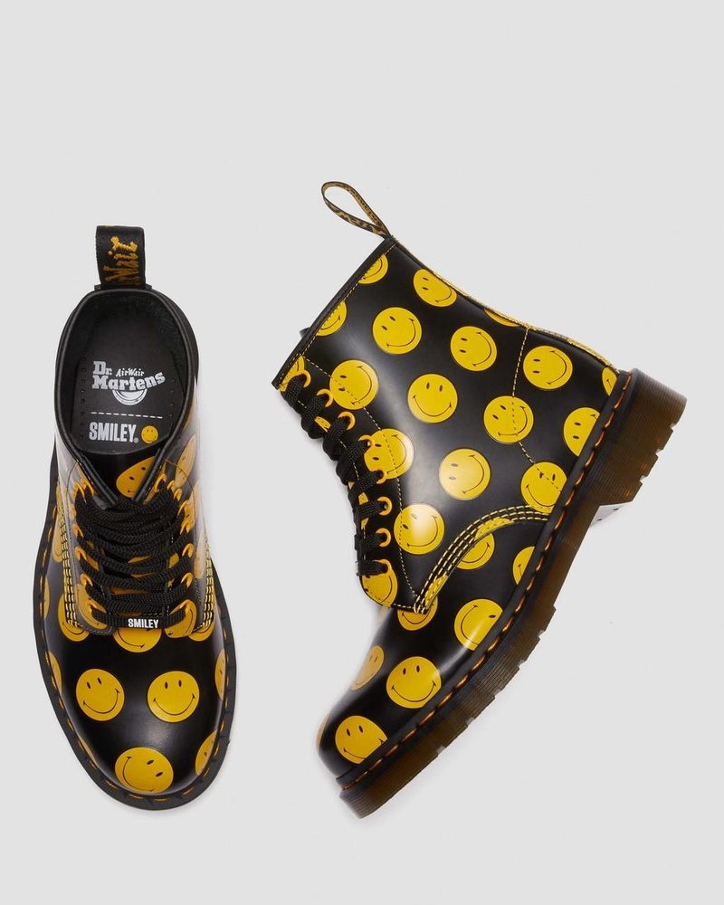 Botas Dr Martens 1460 Smiley Smooth Cuero Encaje Up Boots (Smooth Cuero) Negras | GV94-R1VX