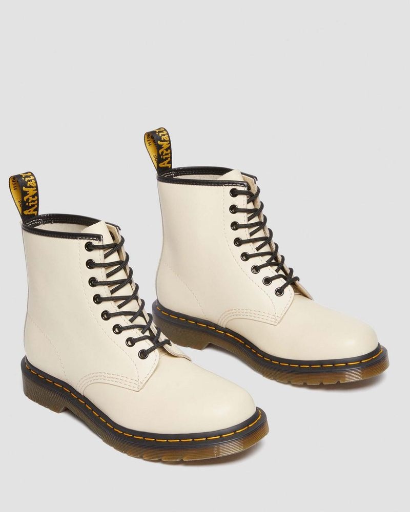 Botas Dr Martens 1460 Smooth Cuero Encaje Up Boots (Smooth Cuero) Beige | UZ27-Y5AW