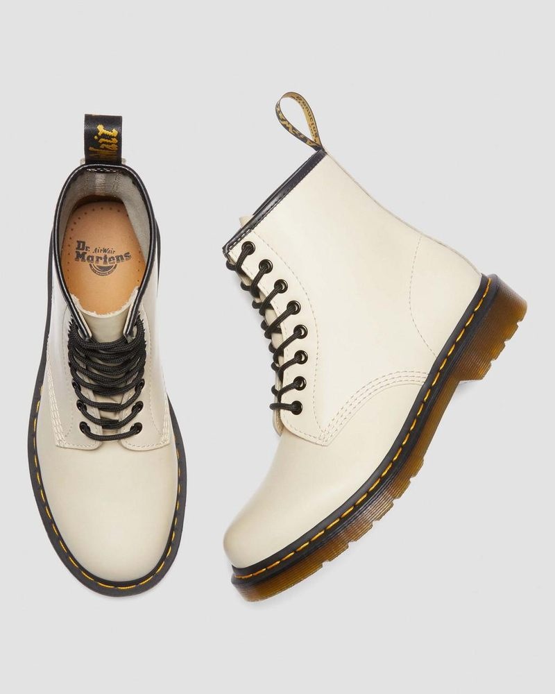 Botas Dr Martens 1460 Smooth Cuero Encaje Up Boots (Smooth Cuero) Beige | UZ27-Y5AW