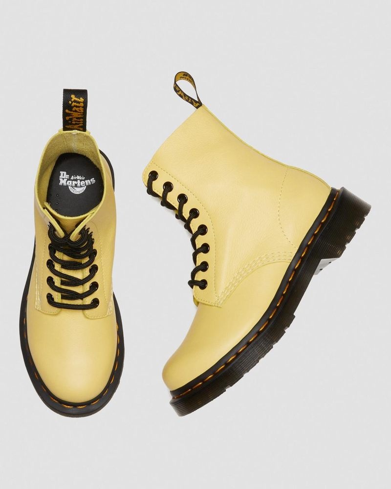 Botas Dr Martens 1460 - Pascal Black Eyelet Encaje Up Boots (Virginia) Limón Amarillo | KX04-X8VO