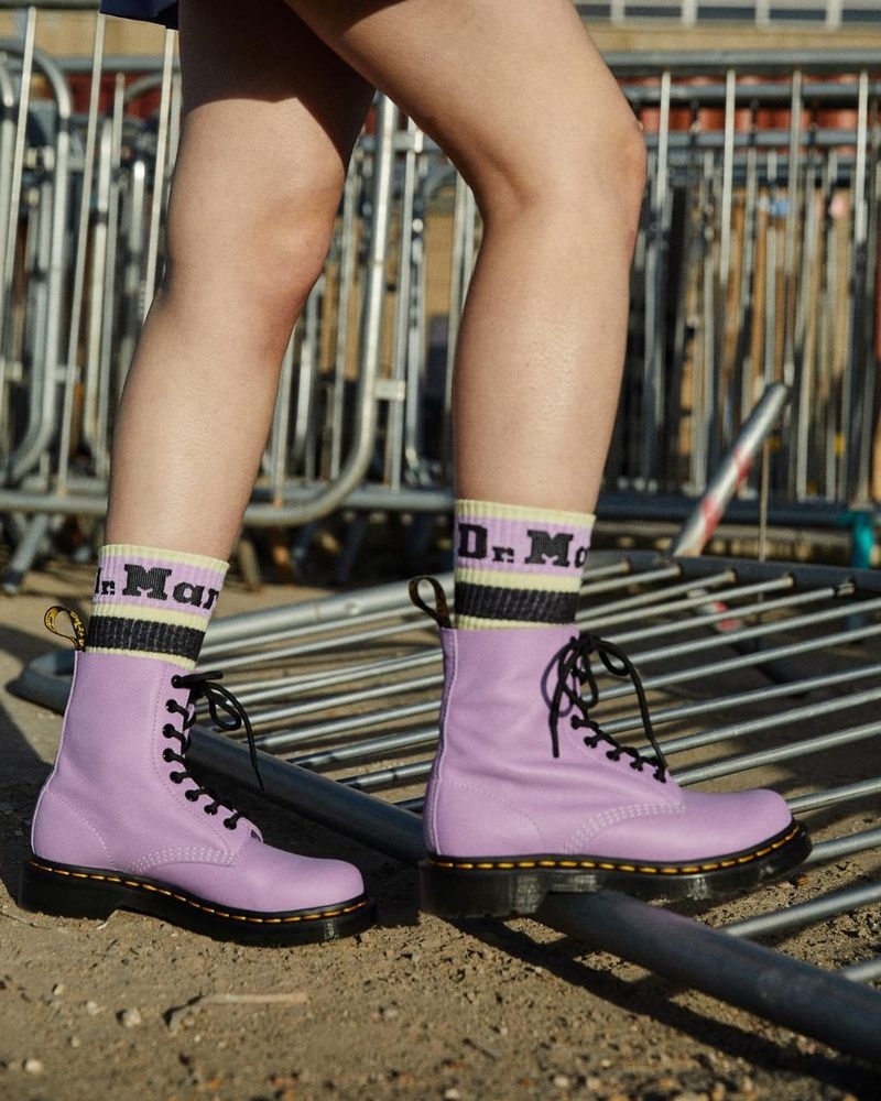 Botas Dr Martens 1460 - Pascal Black Eyelet Encaje Up Boots (Virginia) Lilac | YB46-X5ZN