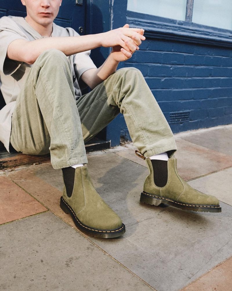 Botas Dr Martens 2976 Tumbled Nubuck Cuero Chelsea Boots (Tumbled Nubuck) Verde Oliva | WS65-W2BS