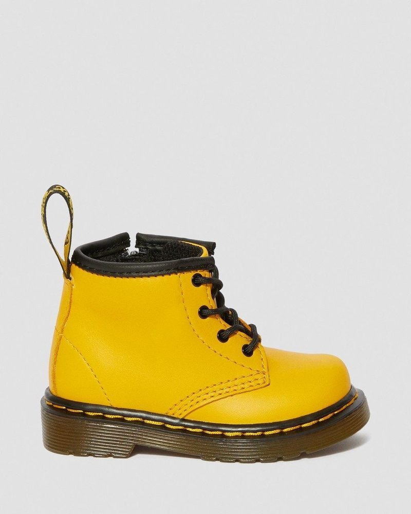 Botas Dr Martens Infant 1460 Cuero Encaje Up Boots (Romario) Amarillo | IG22-W6WM