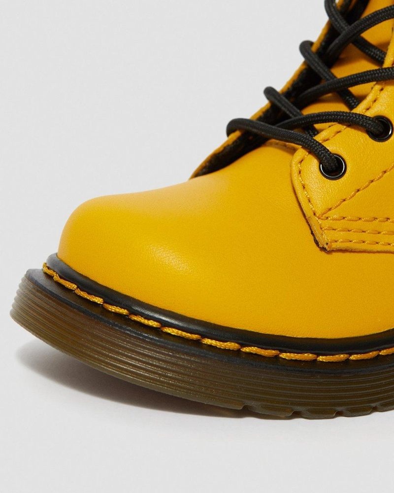 Botas Dr Martens Infant 1460 Cuero Encaje Up Boots (Romario) Amarillo | IG22-W6WM