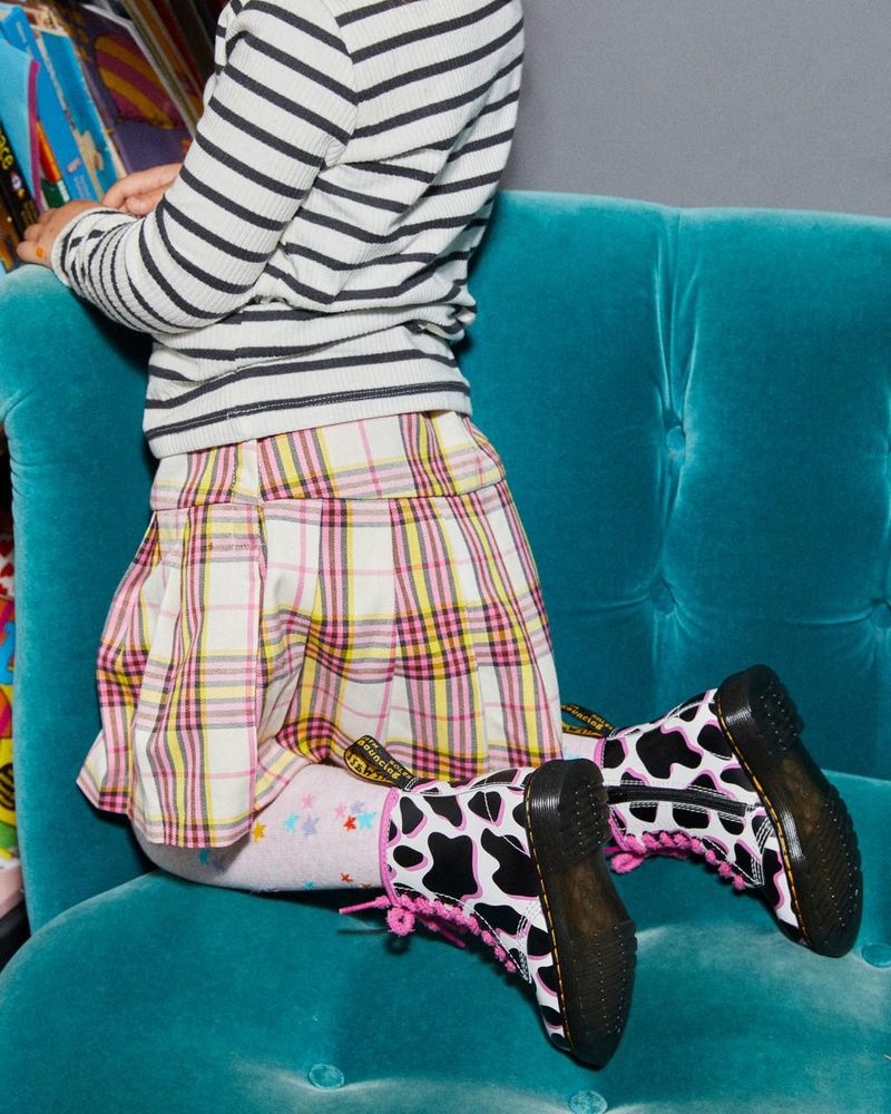 Botas Dr Martens Toddler 1460 Cow Print Charol Cuero Encaje Up Boots (Cow Print Charol Lamper) Blancas | GA81-L7EC