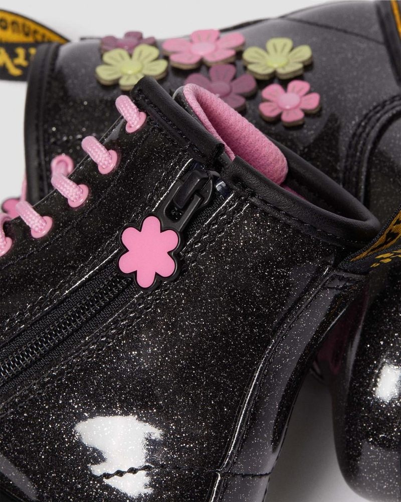 Botas Dr Martens Toddler 1460 Glitter & Flower Applique Encaje Up Boots (Coated Glitter Pu+Athena) Black+Multi | UB86-Y0PD