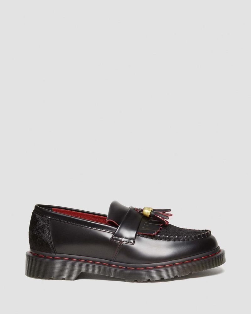 Zapatos Dr Martens Adrian Year of the Dragon Hair-On Tassel Loafers (Smooth Slice+Hair On) Negras Rojas Negras | MK48-W8NC